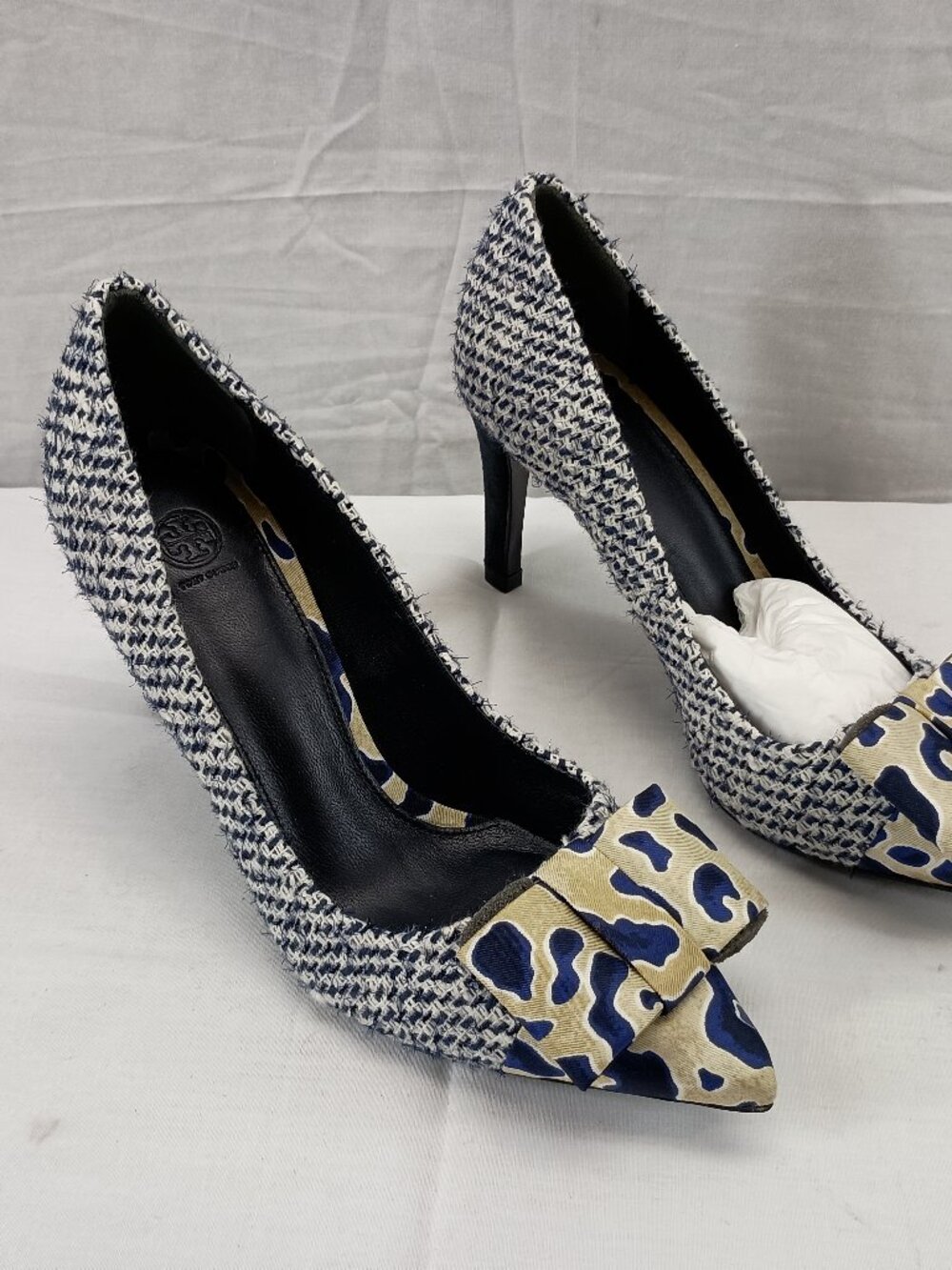 Tory Burch Cloe Tweed Pumps with Bow size 6